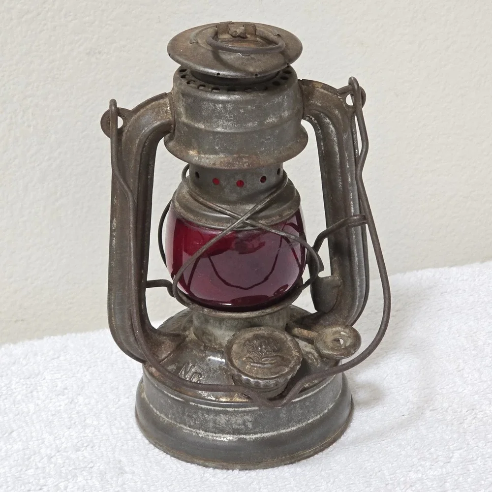 Feuerhand Atom 75 Storm Lantern Germany Schott Jena Ruby Red Jenaer Glas Antique